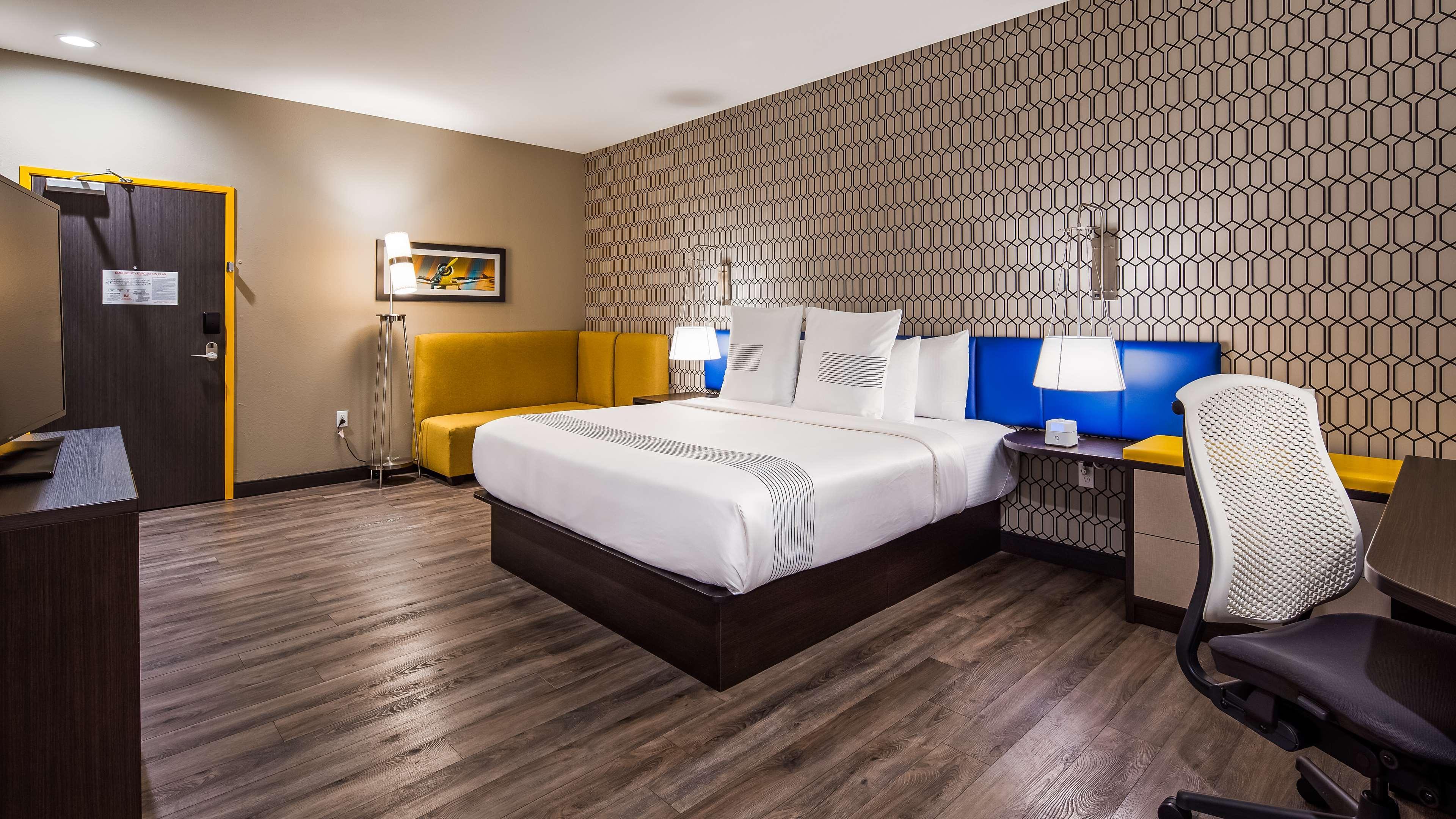 Hotel Glō Western Dallas 3*